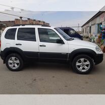 Chevrolet Niva 1.7 MT, 2017, 110 000 км, с пробегом, цена 880 000 руб.