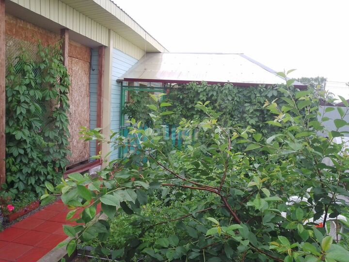 Дом 136 м² на участке 8 сот.