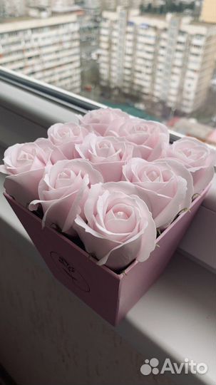 Подарочный набор из мыльных роз