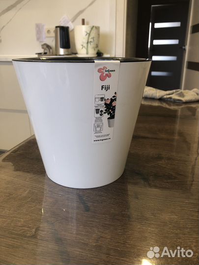 Горшок для цветов новый