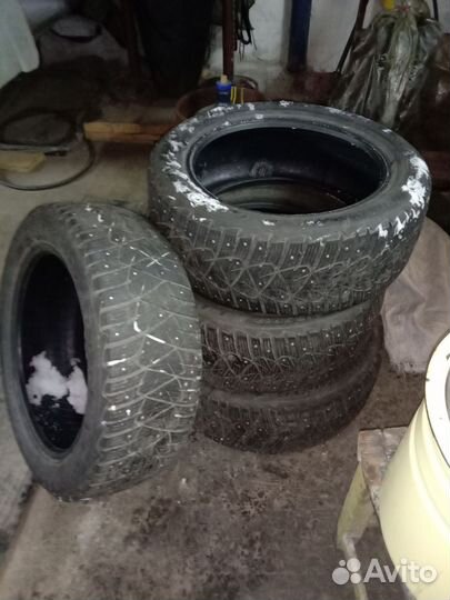 Goodyear UltraGrip Ice 2 215/55 R17