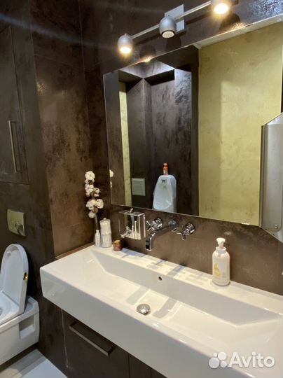 Аренда рабочего места мастера маникюра