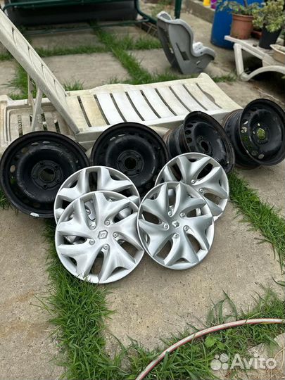 Штампованные диски r15