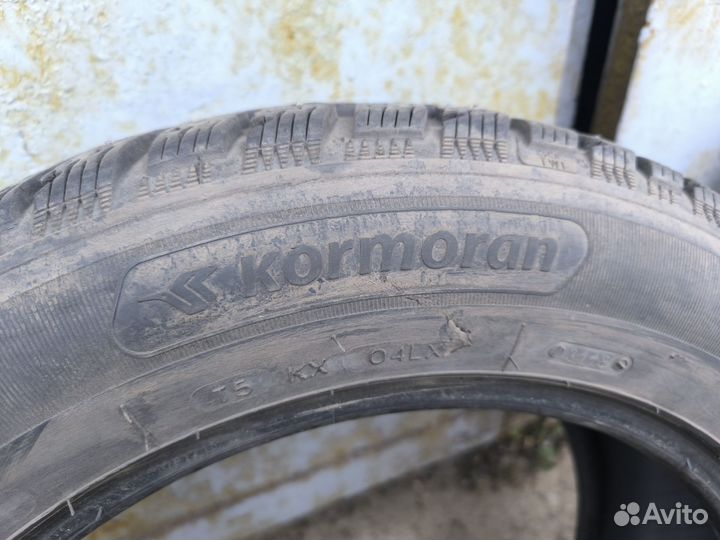 Kormoran SUV Stud 215/60 R17