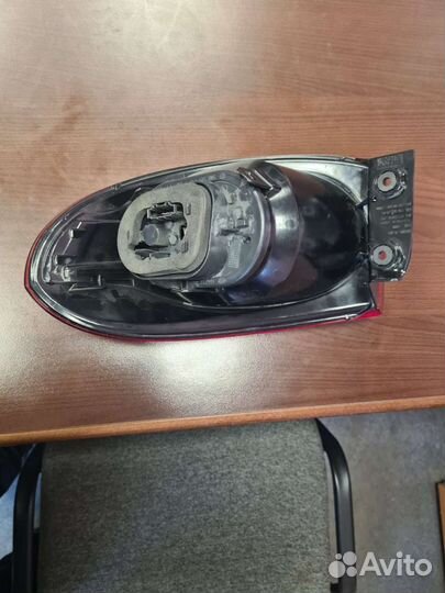Фонари внешний правый Tiguan 1