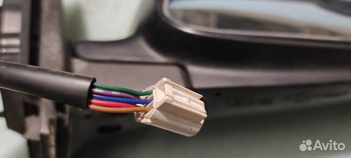 Зеркало Fielder 120 правое 04-06 год