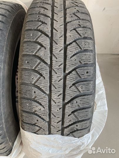 Bridgestone Ice Cruiser 7000 235/65 R18