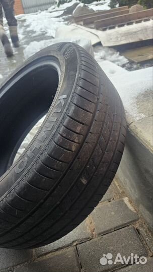 Kumho Ecsta HS51 235/45 R18 94H