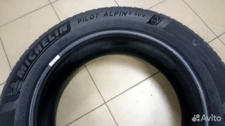 Michelin Pilot Alpin 5 295/35 R22 108W