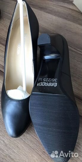 Туфли женские, размеры 36, 37, 38