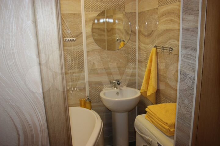 2-к. квартира, 52 м², 2/5 эт.