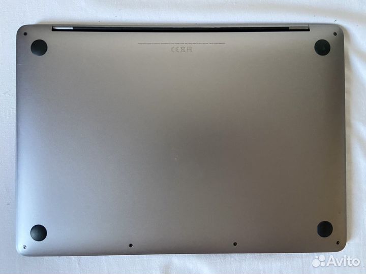 Apple MacBook Pro 13 Touch Bar 8Gb/512Gb 2020