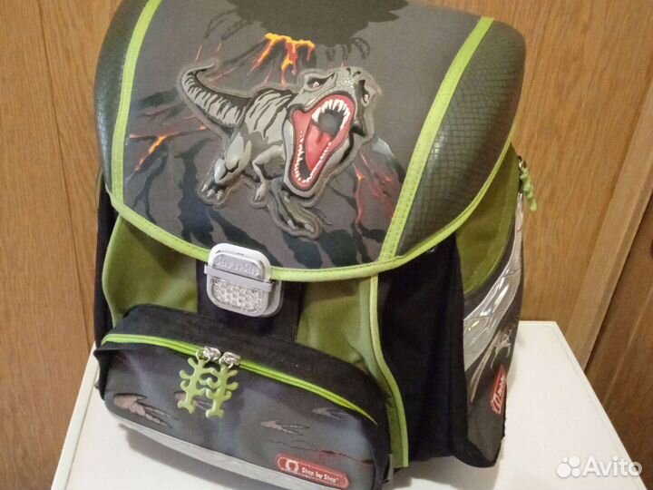 Школьный рюкзак