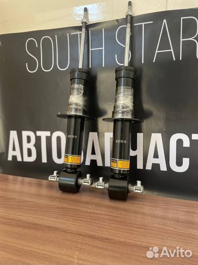 Передние амортизаторы Cadillac Escalade III