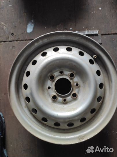 Колесный диск на ваз R 13 (один)