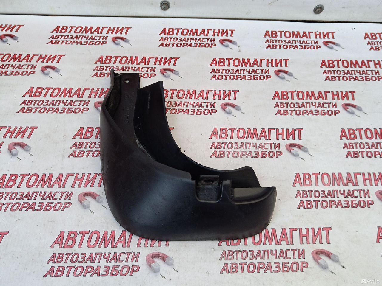 Брызговик передний левый Хонда CR-V 4 11-15г.в