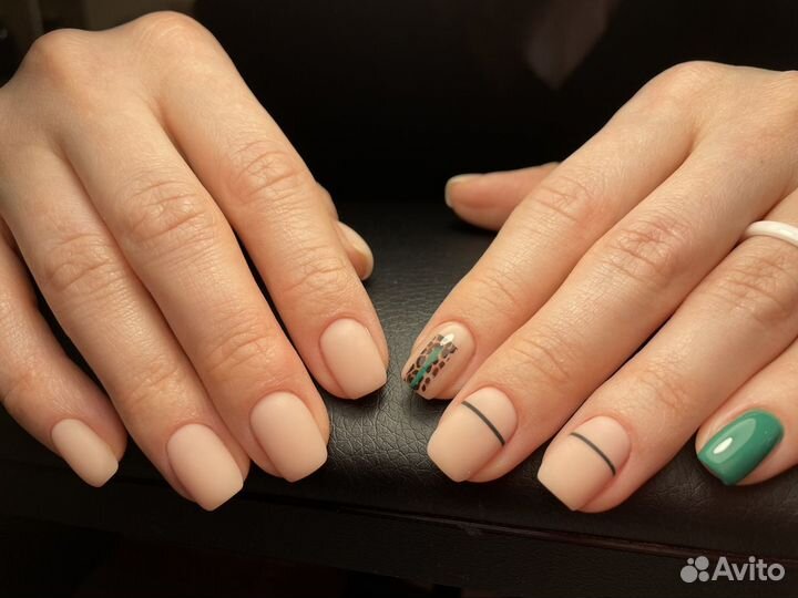 Маникюр/педикюр