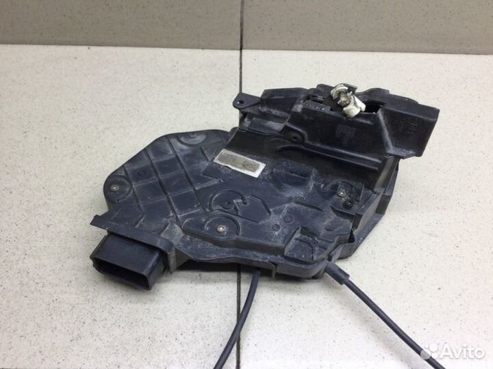 Замок двери передней правой передний правый Mazda