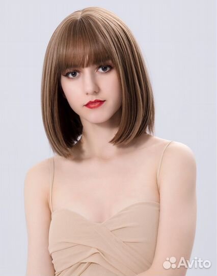 Парик короткий Каре светло-коричневый