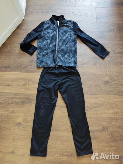 Спортивный костюм декатлон 134