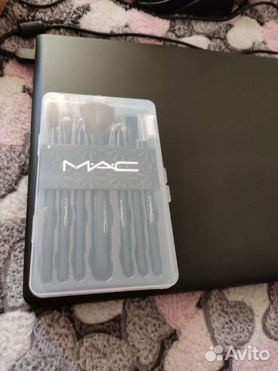 Кисти для макияжа новые