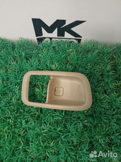 Накладка на ручку двери внутренняя правая Altezza