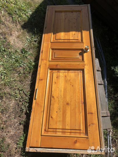 Двери деревянные б/у межкомнатные