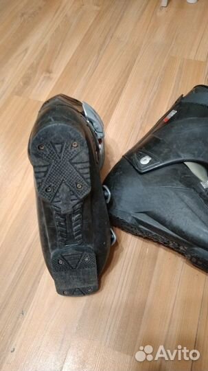 Горнолыжные ботинки 27