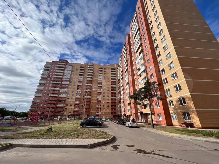 2-к. квартира, 62,5 м², 14/17 эт.