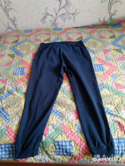 Спортивные штаны