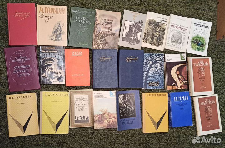 Книги для детей и взрослых