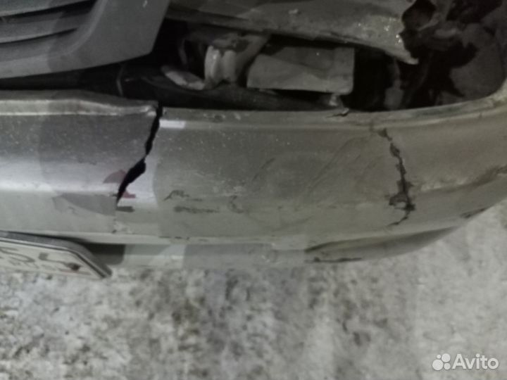 Бампер передний Toyota corona premio 1