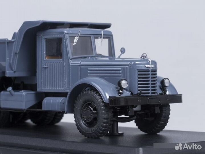 Яаз-210Е SSM модель коллекционная 1:43 SSM1140