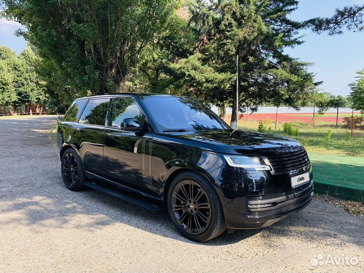 Land Rover Range Rover 4.4 AT, 2022, 13 500 км