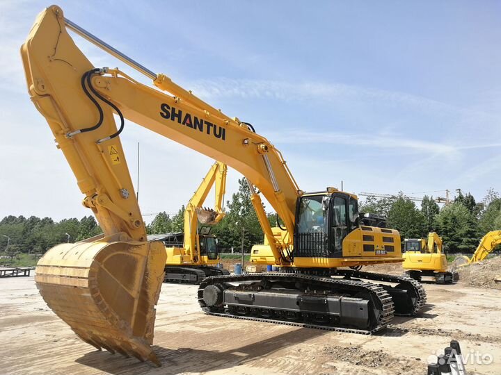 Гусеничный экскаватор SHANTUI SE 550LC, 2023