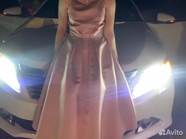 Вечернее платье
