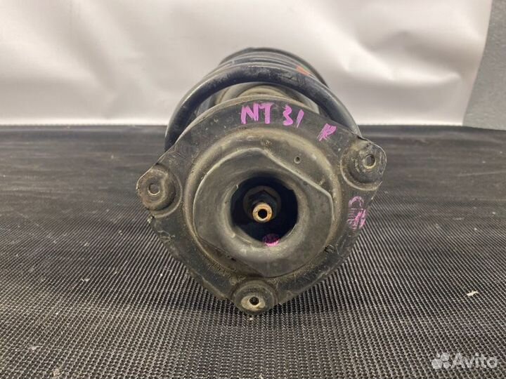 Амортизатор передний правый Nissan X-Trail T31