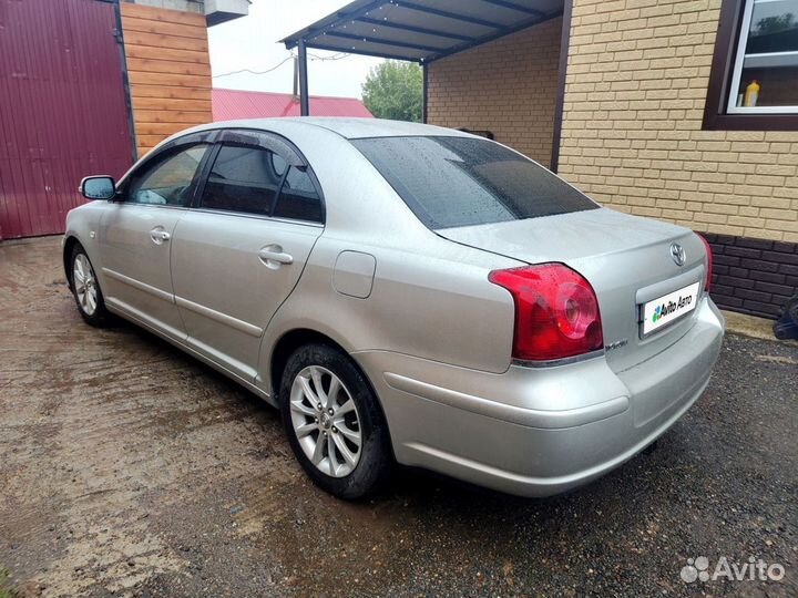 Toyota Avensis 2.2 МТ, 2006, 327 000 км