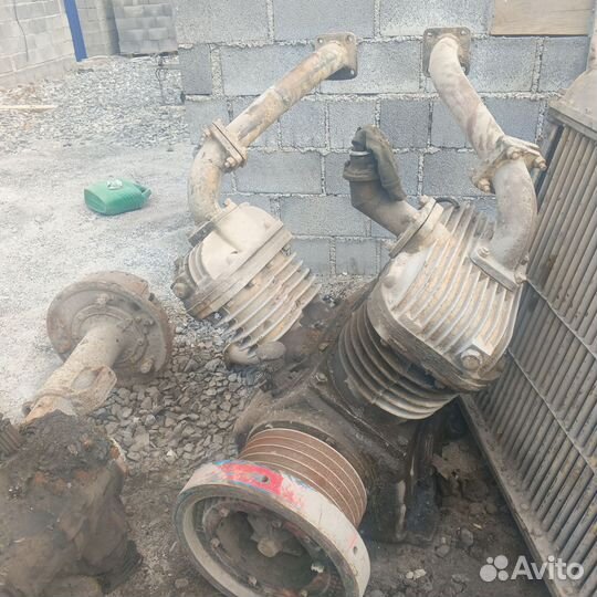 Продам компрессор поршневой 4ву1-5/9