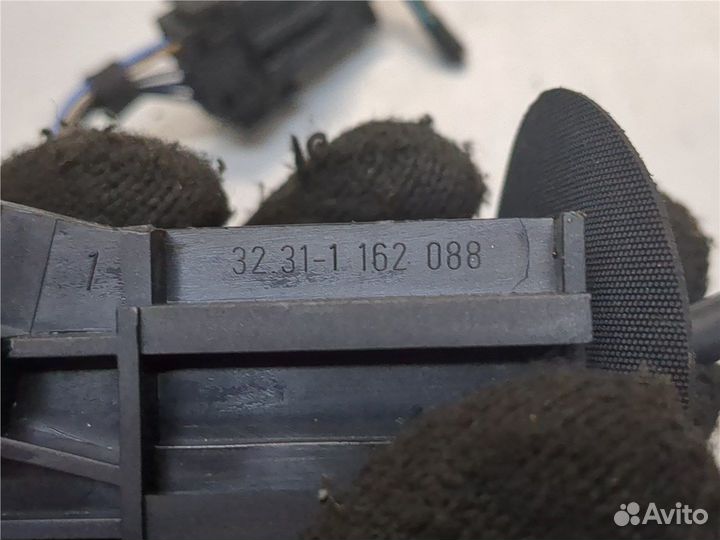 Переключатель поворотов и дворников BMW 3 E36, 199