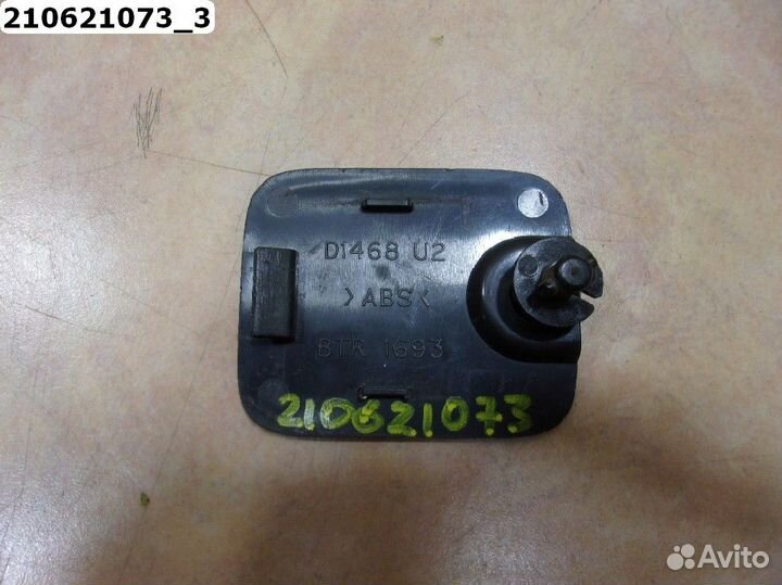 Заглушка обшивки багажника LR Range Rover 2