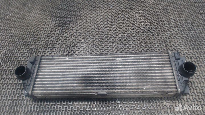 Радиатор интеркулера Mercedes Sprinter, 2009