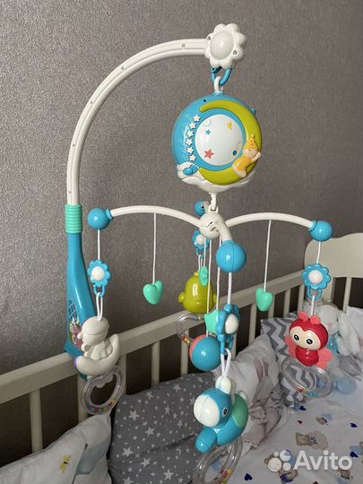 Новый мобиль на детскую кроватку