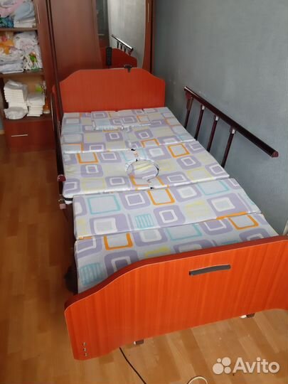 Кровать для лежачих больных электрическая DB-11А