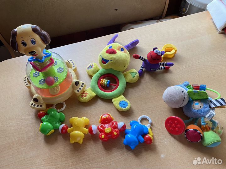 Развивающие игрушки пакетом