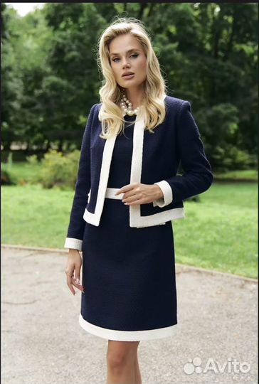 Костюм женский твидовый 46 размер