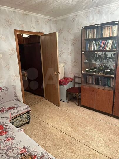 3-к. квартира, 57 м², 1/2 эт.