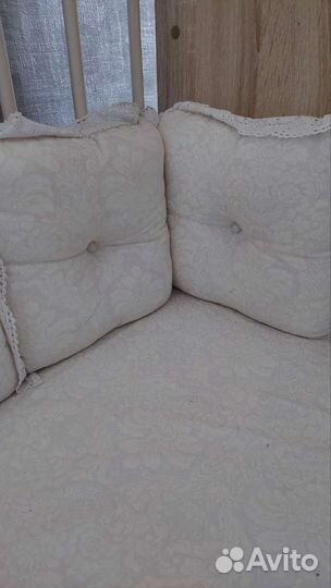 Бортики в кроватку