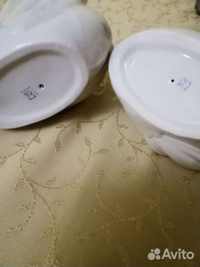 Лебедь фарфоровый, конфетница