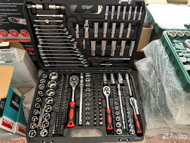 Набор ключей 159 предметов